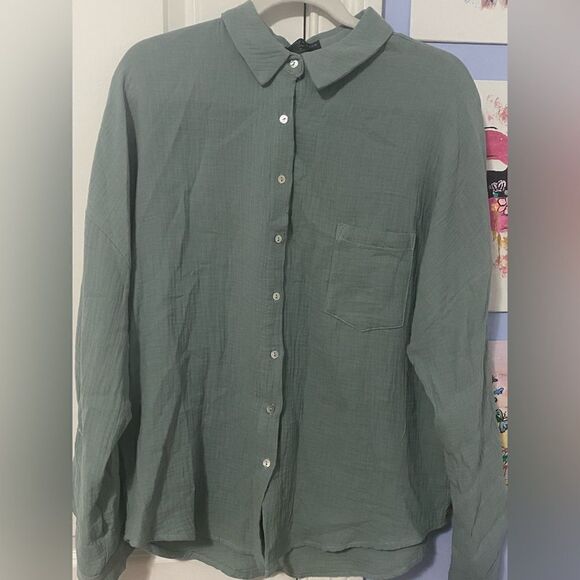 WHITE FOX
Long Sleeve Button-Up Top - Picture 5 of 8